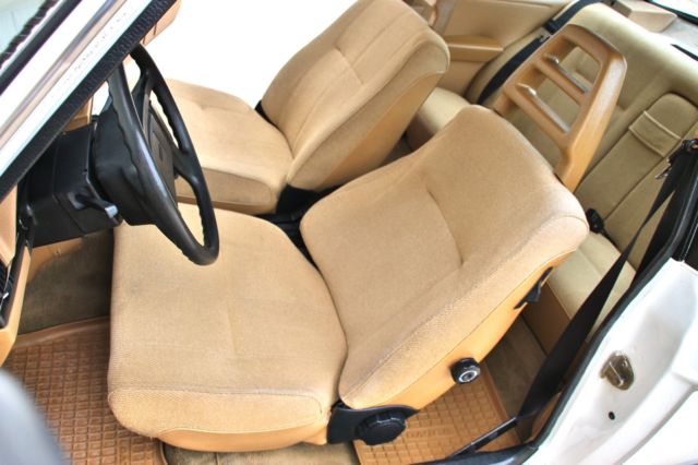 1983 White Volvo 240 Coupe