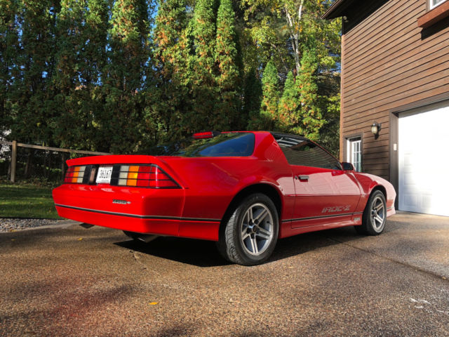 1986 Red Chevrolet Camaro Coupe