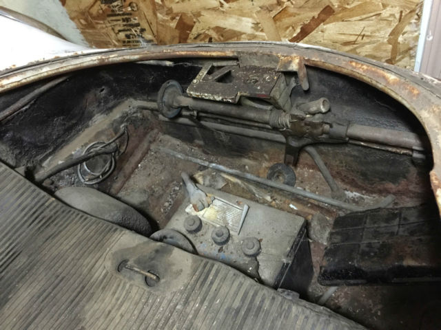 1959 White Porsche 356 Coupe