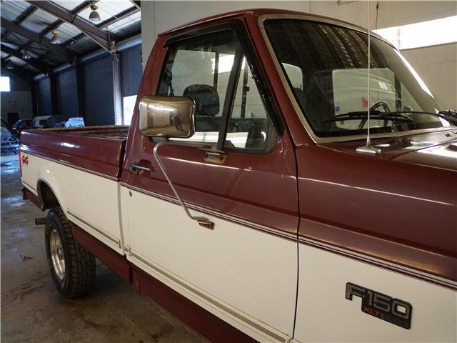 1993 Red Ford F-150 Truck