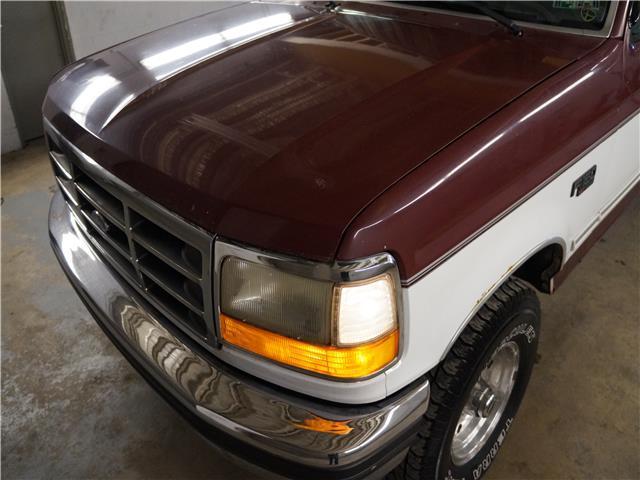 1993 Red Ford F-150 Truck