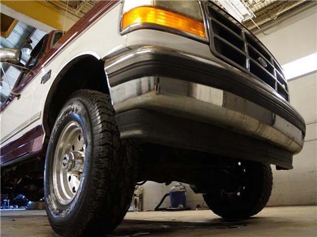 1993 Red Ford F-150 Truck