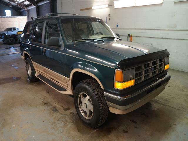 1994 Green Ford Explorer SUV