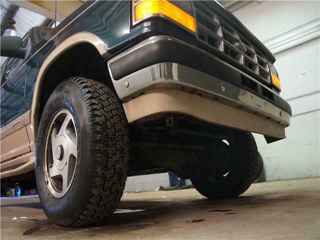1994 Green Ford Explorer SUV