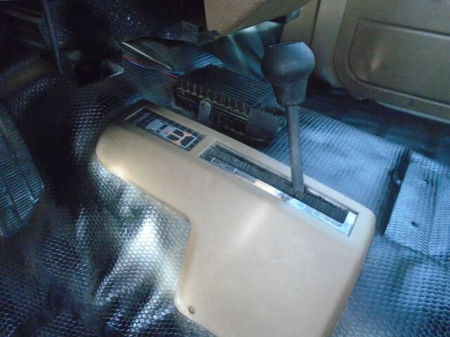 1994 White GMC Yukon SUV