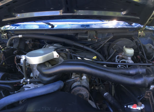 1987 Blue Ford Bronco SUV