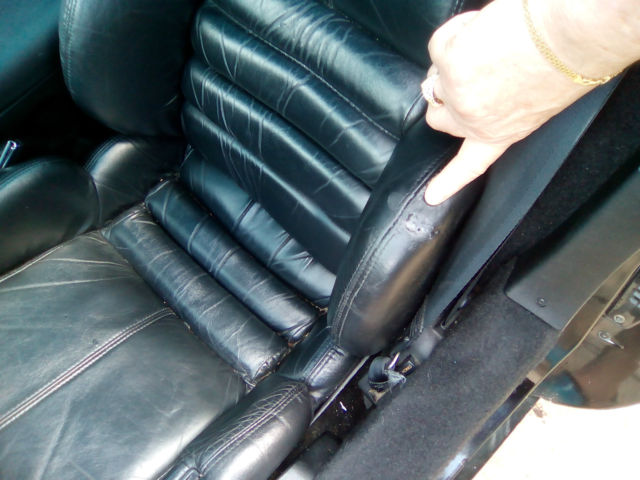 1990 Black Chevrolet Corvette Hatchback