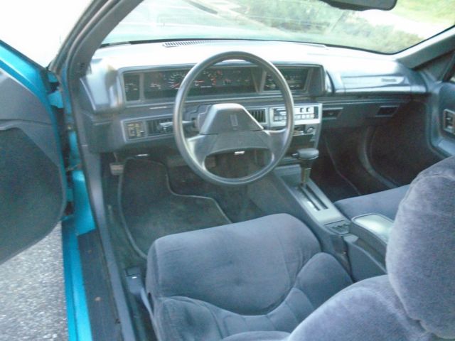 1993 Blue Oldsmobile Cutlass Coupe
