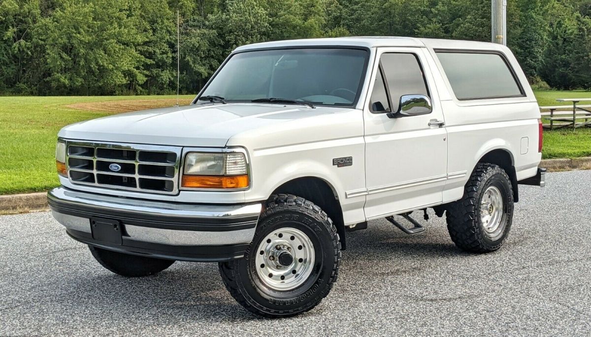 1994 White Ford Bronco