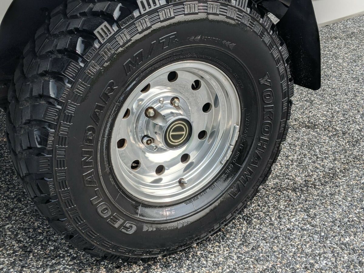 1994 White Ford Bronco