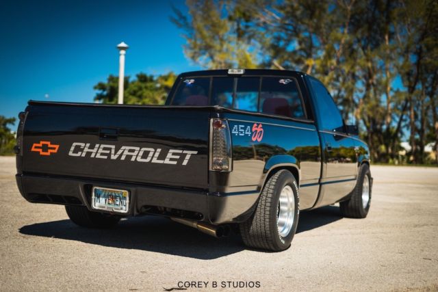 1990 BLACK Chevrolet SS PICK UP