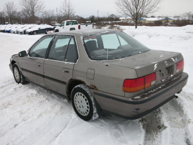 1993 Bronze Honda Accord Sedan