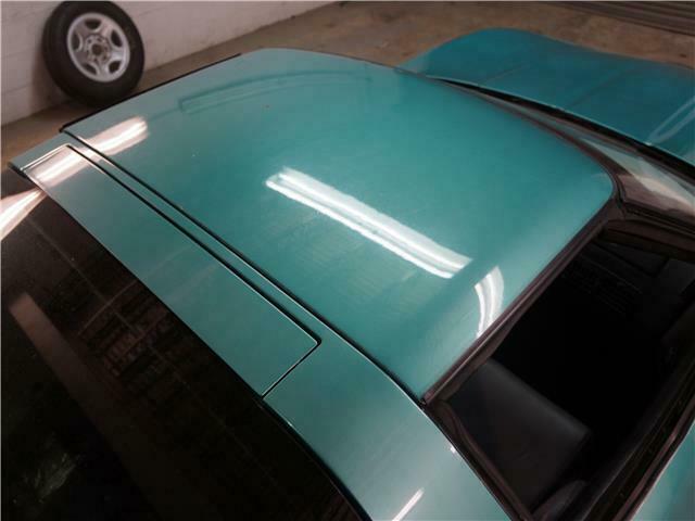 1991 Teal Chevrolet Corvette Coupe Hatchback
