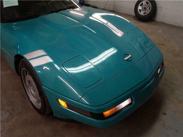 1991 Teal Chevrolet Corvette Coupe Hatchback