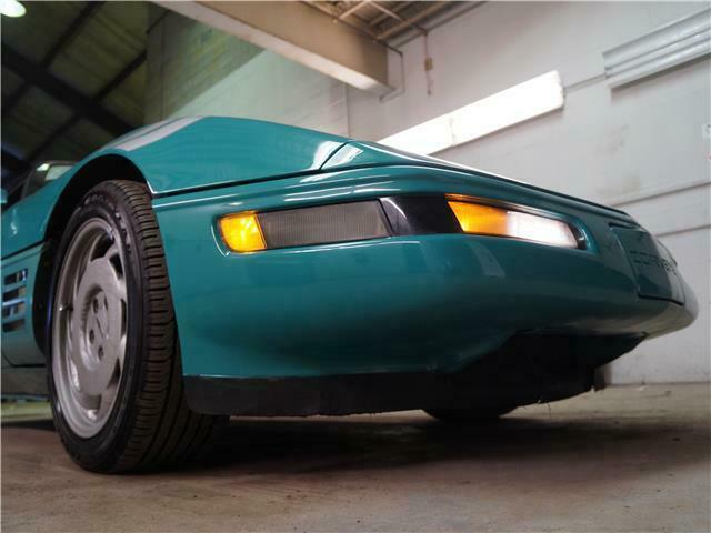 1991 Teal Chevrolet Corvette Coupe Hatchback