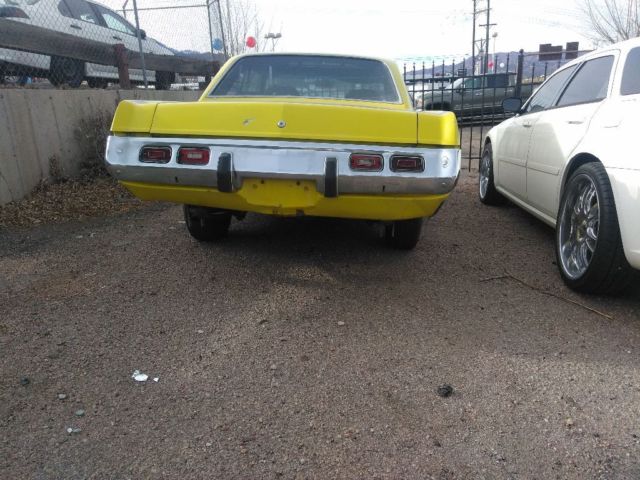 1973 Yellow Dodge Dart Coupe