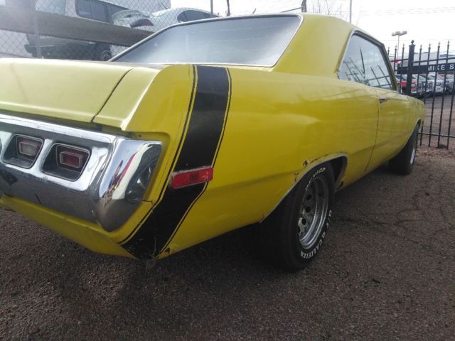 1973 Yellow Dodge Dart Coupe