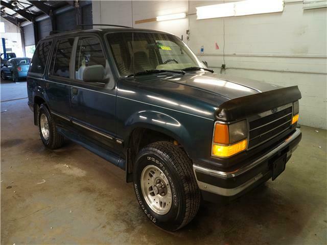 1994 Green Ford Explorer SUV