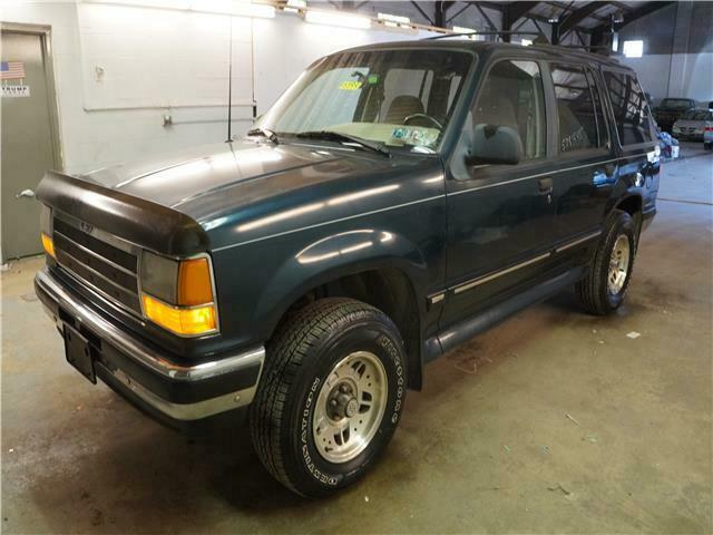 1994 Green Ford Explorer SUV