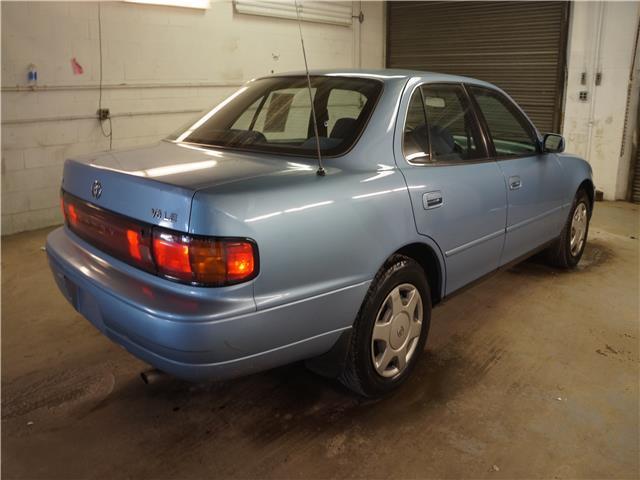 1993 Blue Toyota Camry Sedan