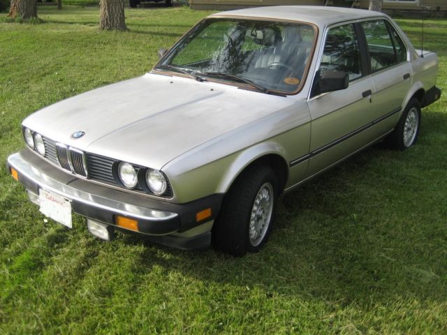 1985 Silver BMW 3-Series Sedan