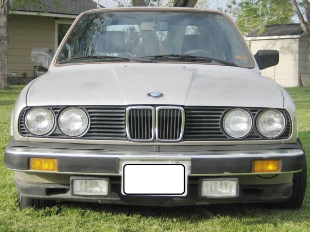 1985 Silver BMW 3-Series Sedan
