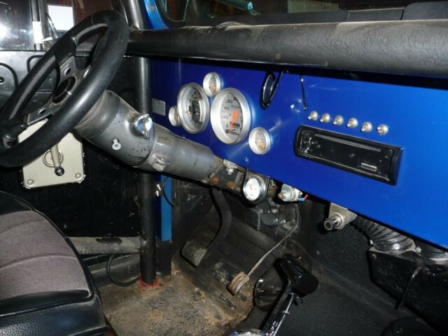 1972 Blue Toyota Land Cruiser SUV