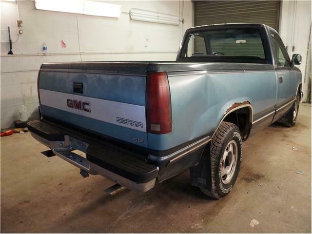 1988 Blue GMC 1/2 Ton Pickups --