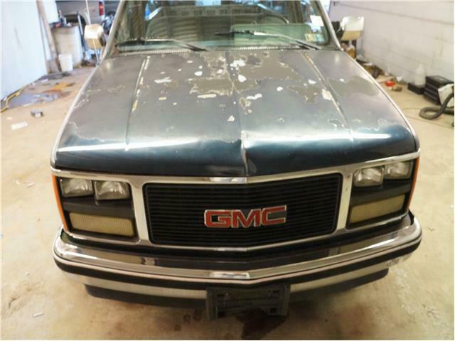 1988 Blue GMC 1/2 Ton Pickups --