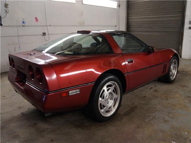 1990 Burgundy Chevrolet Corvette Coupe
