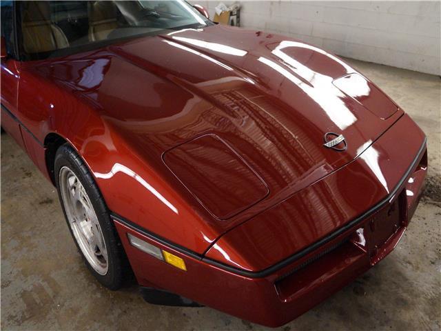 1990 Burgundy Chevrolet Corvette Coupe
