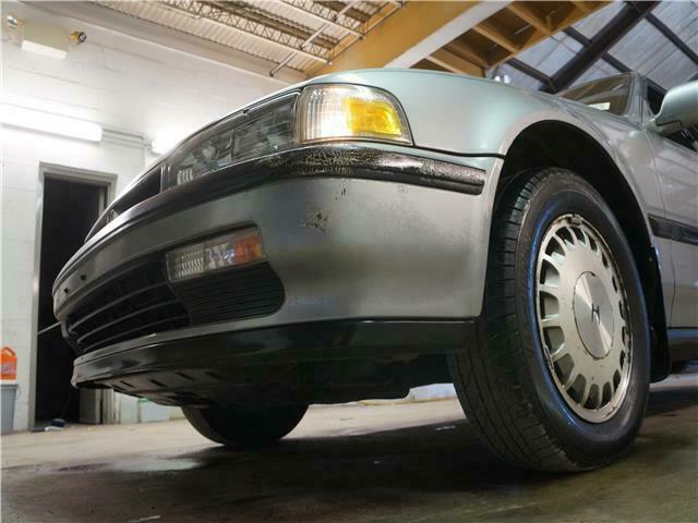 1991 Silver Honda Accord Sedan