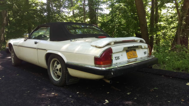 1989 White Jaguar XJS Convertible