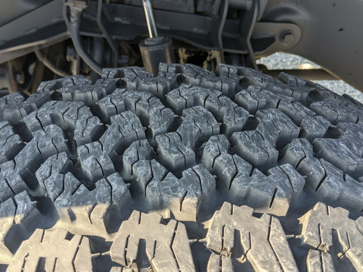 1989 Black GMC Sierra 1500 Standard Cab Pickup