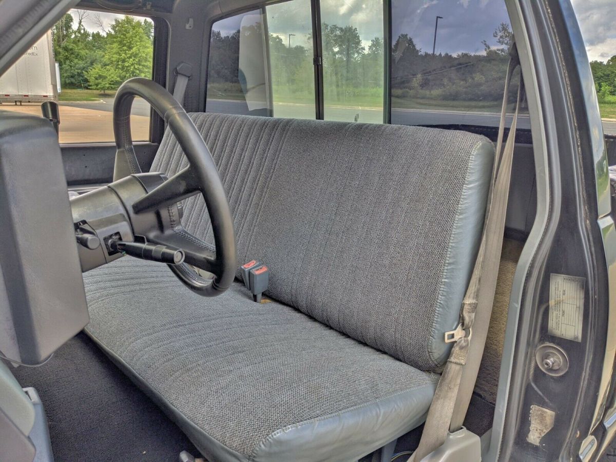 1989 Black GMC Sierra 1500 Standard Cab Pickup