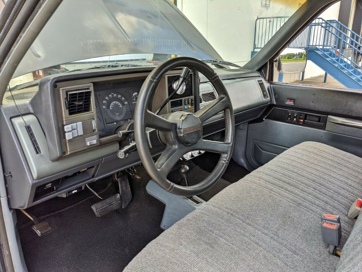 1989 Black GMC Sierra 1500 Standard Cab Pickup