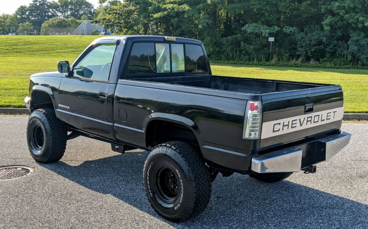 1989 Black GMC Sierra 1500 Standard Cab Pickup
