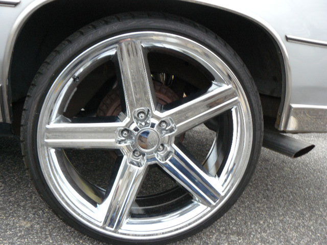 1987 Silver Oldsmobile Cutlass Coupe