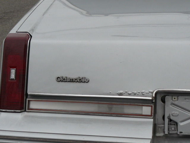 1987 Silver Oldsmobile Cutlass Coupe