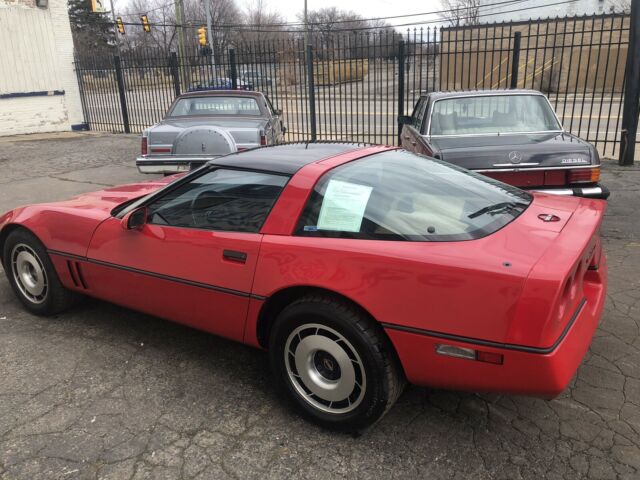 1985 Red Chevrolet Corvette Hatchback