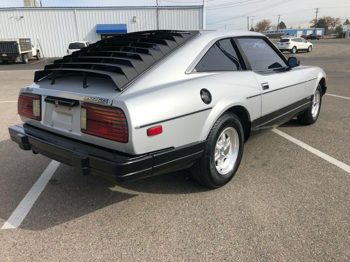 1982 Silver Nissan 280ZX Hatchback