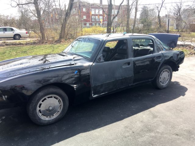 1990 Studebaker Avanti 4 Door Sedan