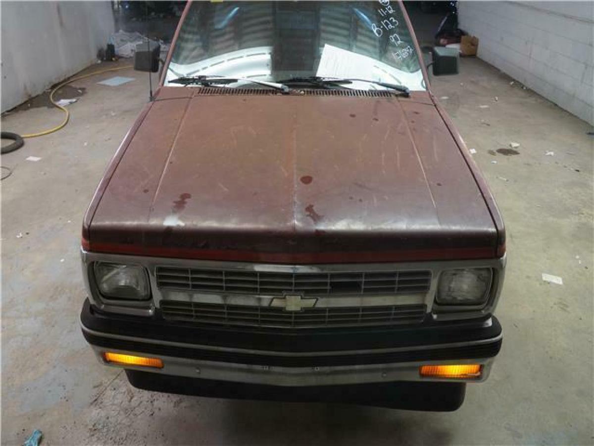 1992 Red Chevrolet S-10 Truck