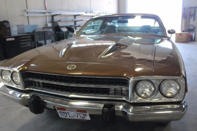1973 Brown Plymouth Road Runner Coupe