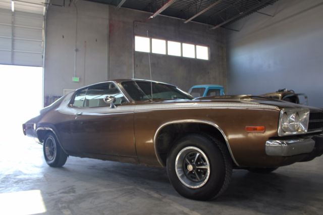 1973 Brown Plymouth Road Runner Coupe