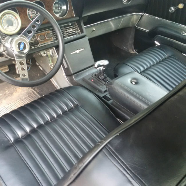 1968 Black Ford Thunderbird Coupe