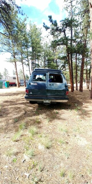 1989 Chevrolet Suburban SUV