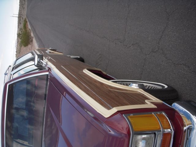 1986 Red Ford Crown Victoria Wagon