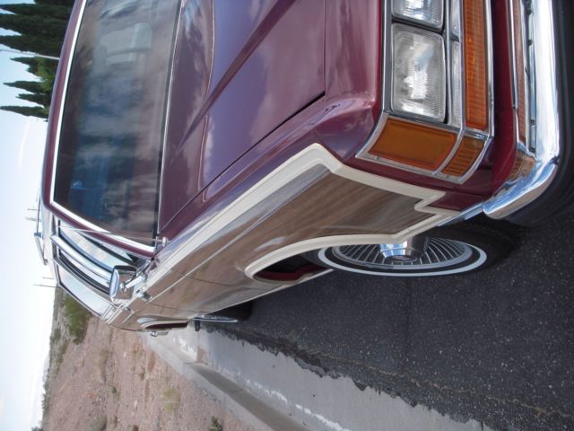 1986 Red Ford Crown Victoria Wagon