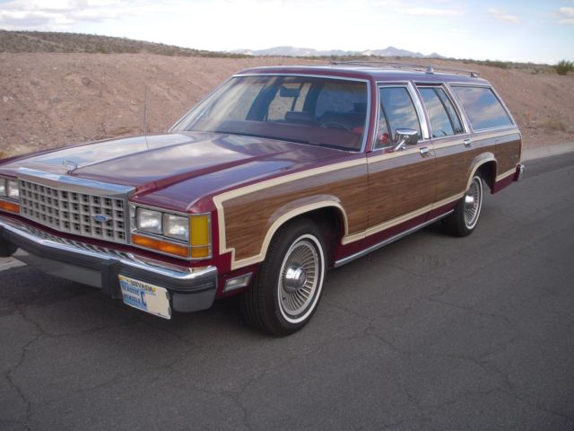 1986 Red Ford Crown Victoria Wagon